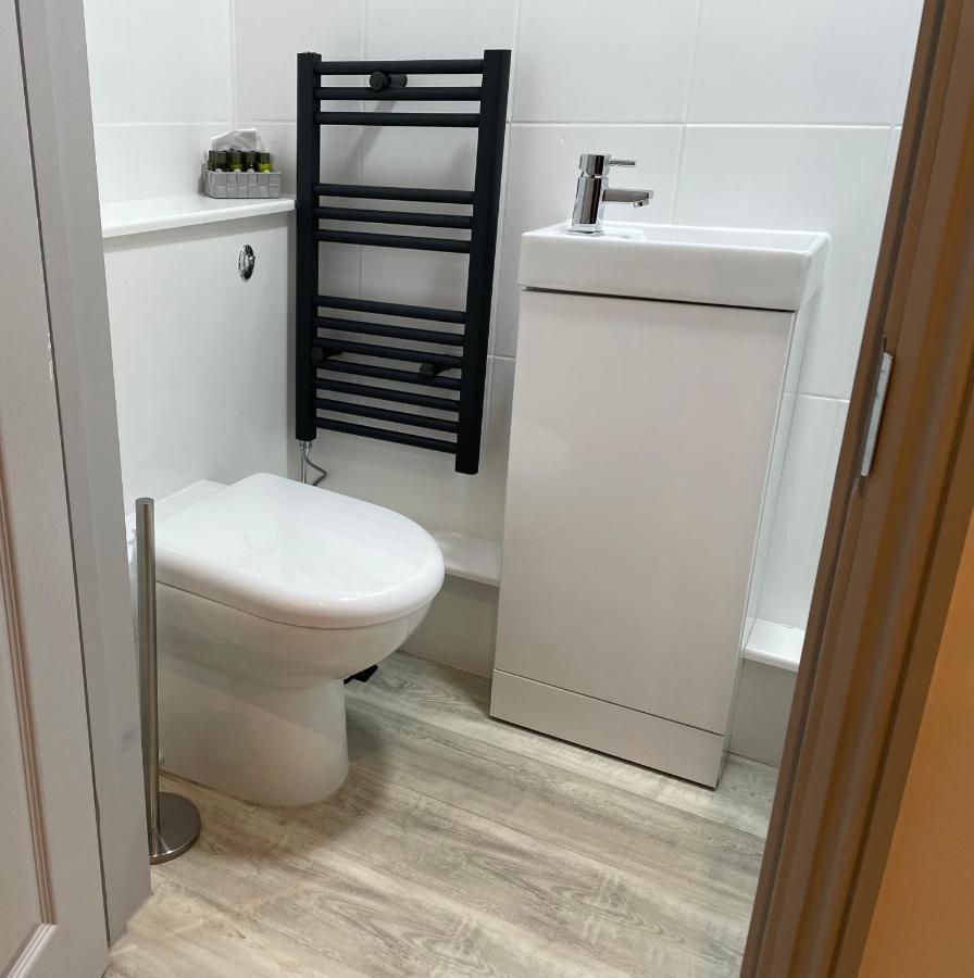 Stunning Contemporary 1 Bedroom En-Suite Annexe Plymouth Buitenkant foto
